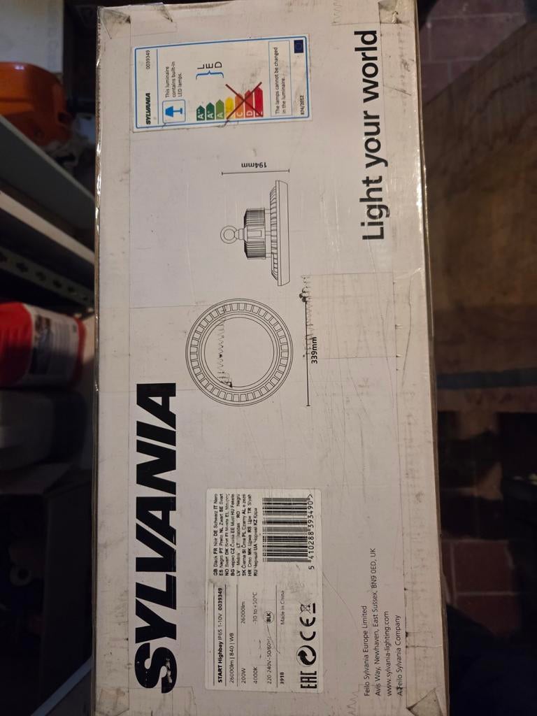 Sylvania light, Ophalen