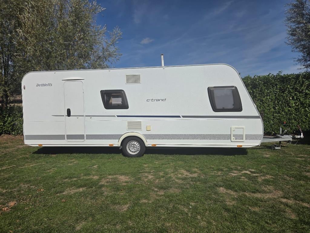 Caravan Dethleffs C'trend 565 FMK, Caravans en Kamperen, Caravans, Particulier, tot en met 6, 1500 - 2000 kg, Rondzit, Dethleffs