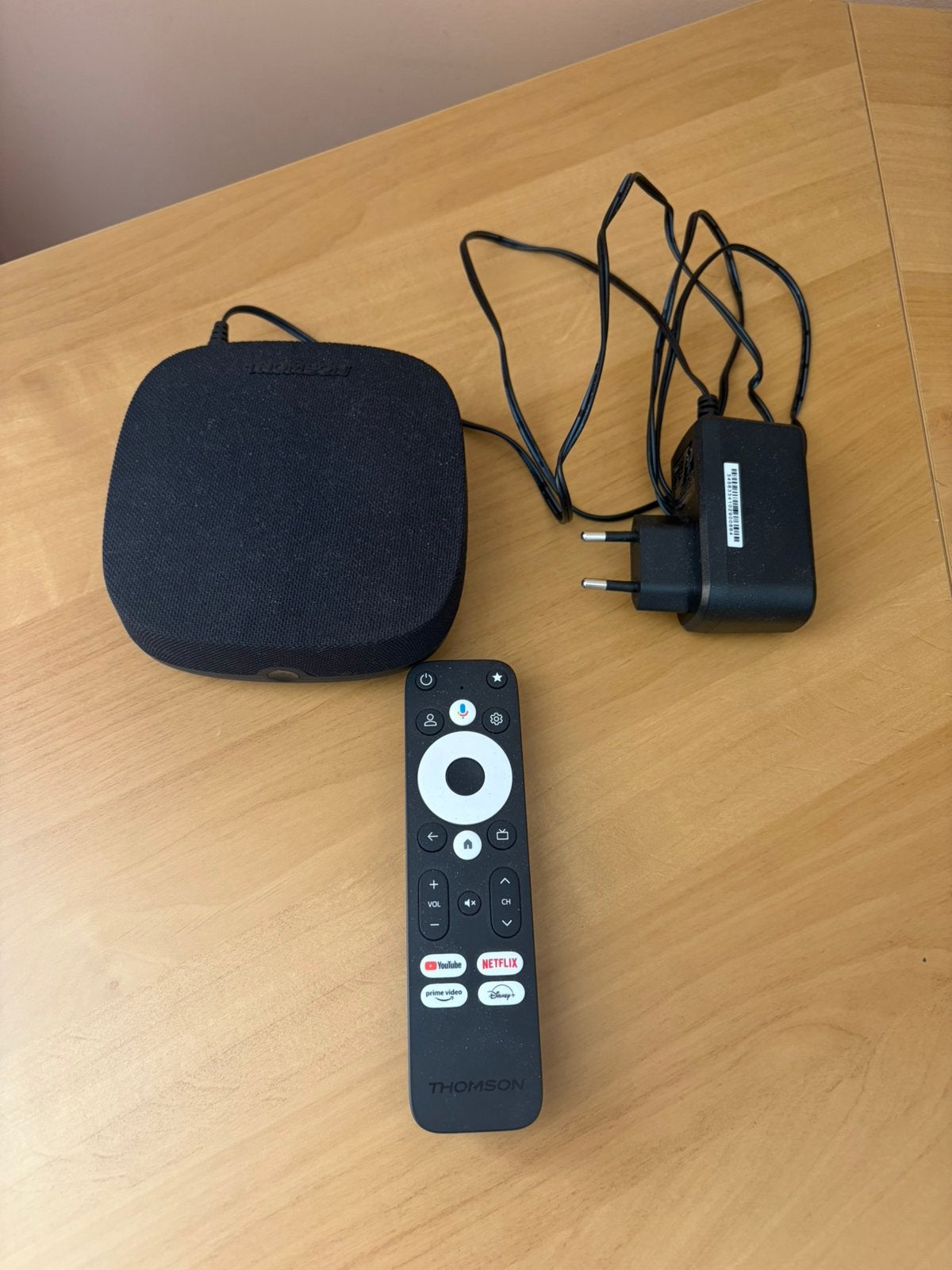Thomson Streaming Box Plus 270 avec Google TV, Enlèvement ou Envoi, Comme neuf