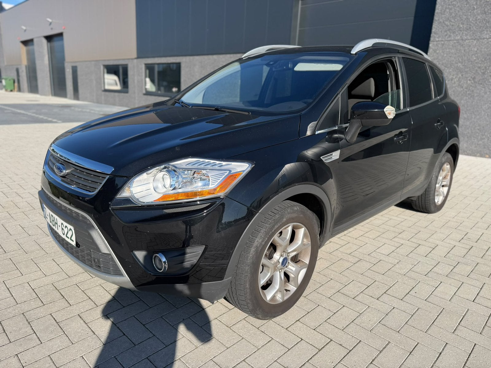 Ford Kuga Titanium - 2.0 cdti - 099.000 km trekhaak - euro 5, Auto's, Euro 5, Airbags, Diesel, Kuga