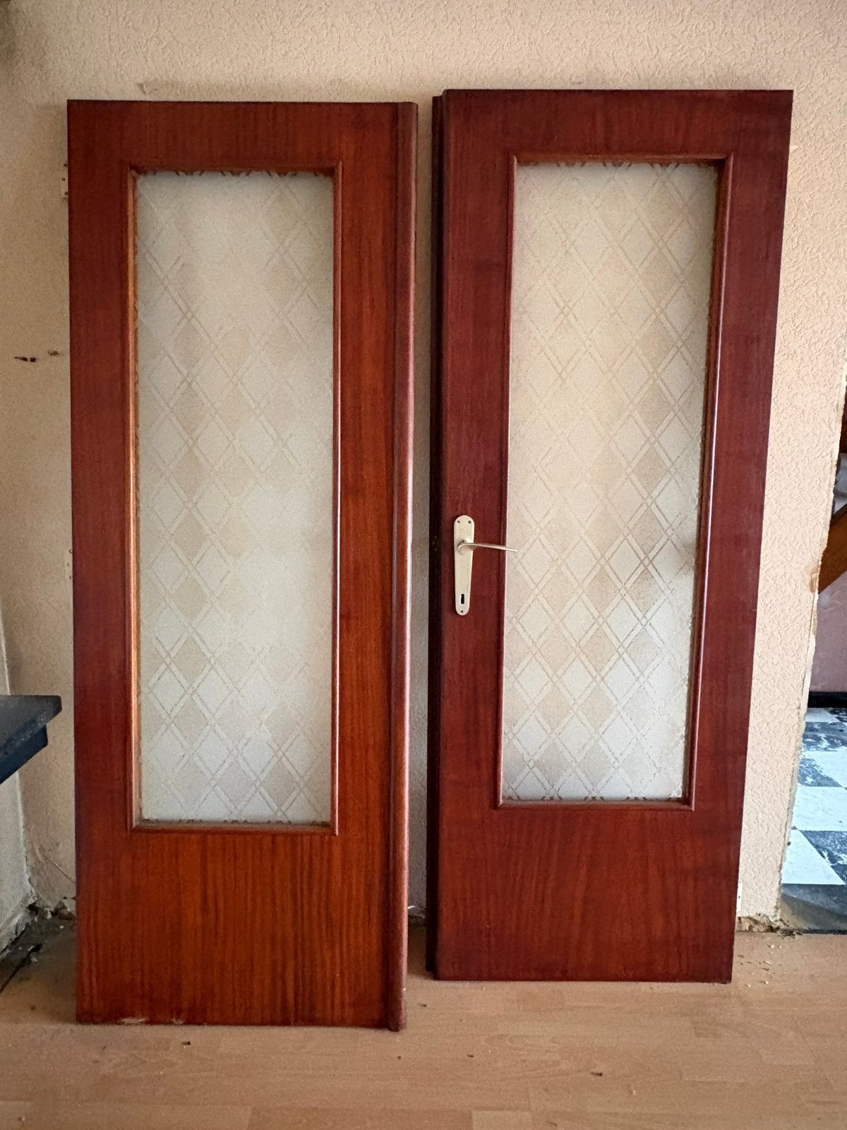 Partij Houten Binnendeuren met Glas – Vintage / Jaren 70, Doe-het-zelf en Bouw, Deuren en Vliegenramen, Ophalen, Zo goed als nieuw