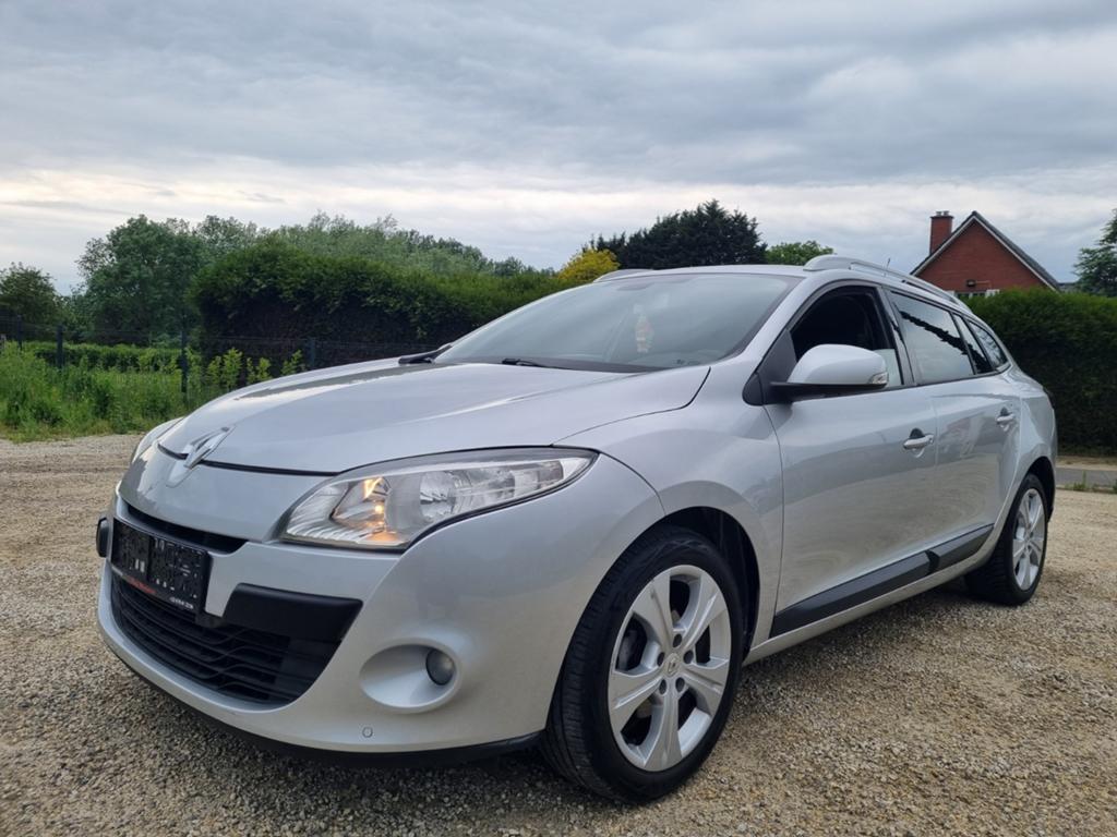 Renault megane 3 1.5 dci 110cv 140000km!!!, Autos, Achat, 750 kg, Boîte manuelle, Noir