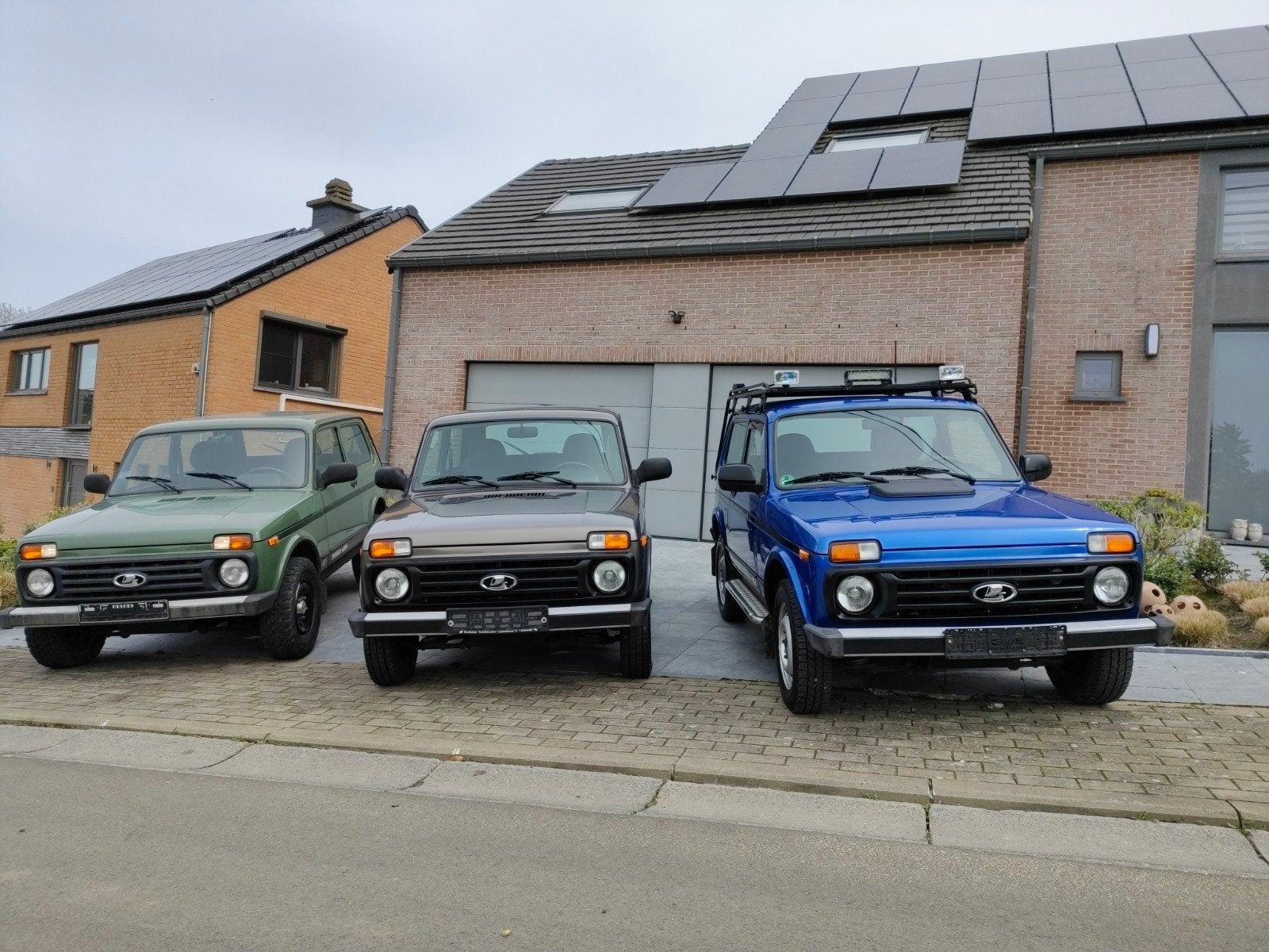 Lada Taïga / Niva 4x4 – 03/2017 – 76.000 km – Vert, Auto's, 4 zetels, Niva, Euro 6, 1690 cc