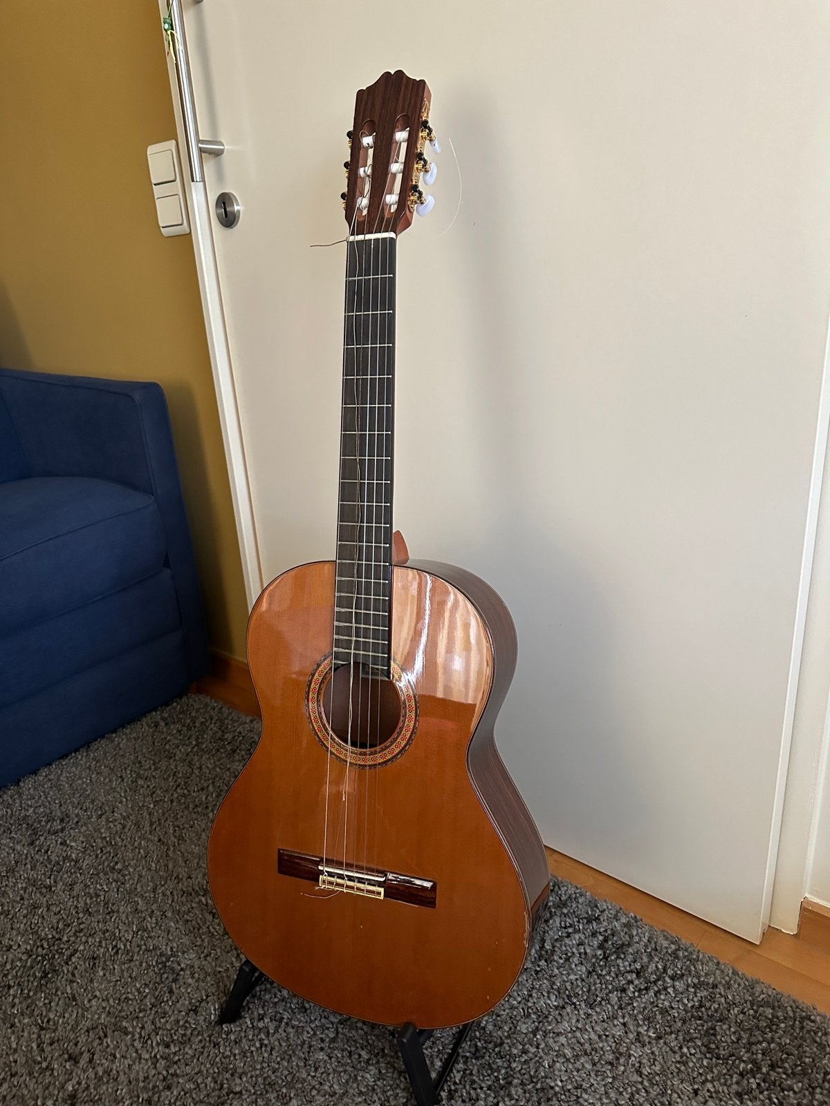 Akoestische gitaar incl. toebehoren, Muziek en Instrumenten, Snaarinstrumenten | Gitaren | Akoestisch, Ophalen, Zo goed als nieuw