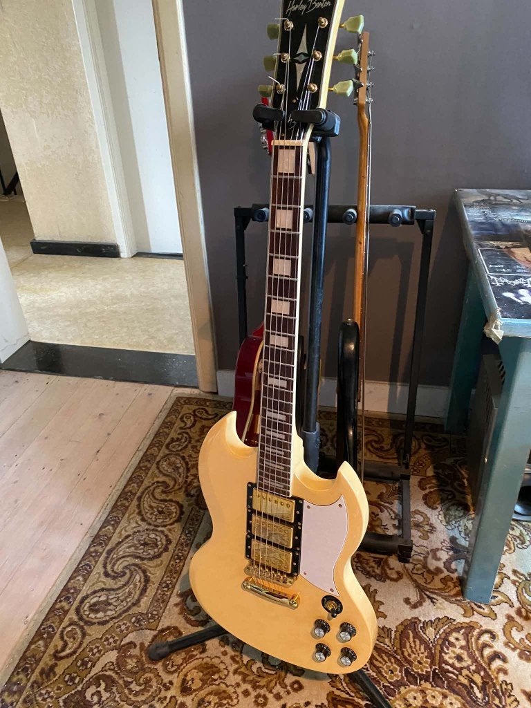 Harley Benton DC-600 VI Vintage Serie, Muziek en Instrumenten, Ophalen, Zo goed als nieuw, Solid body, Overige merken