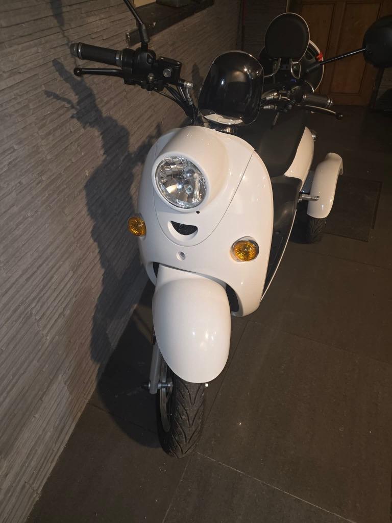 Scooter à mobilité réduite, Neuf, Autres marques, 46 km ou plus, 11 à 15 km/h