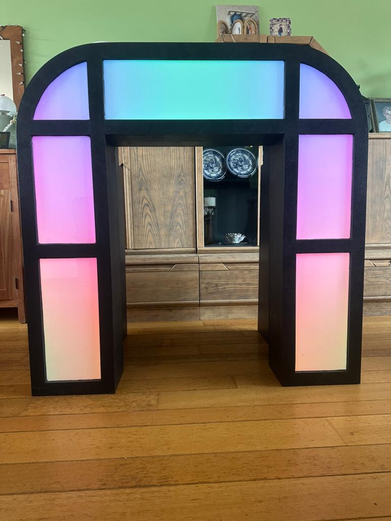 Cabine DJ Eyecatcher de taille moyenne LED, hauteur XXL, Enlèvement, Neuf
