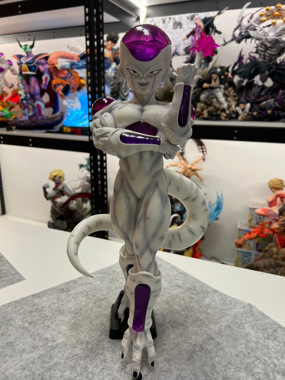 Herschikte Frieza KD Collectibles 40 cm 1/4 figuur van hars, Ophalen of Verzenden