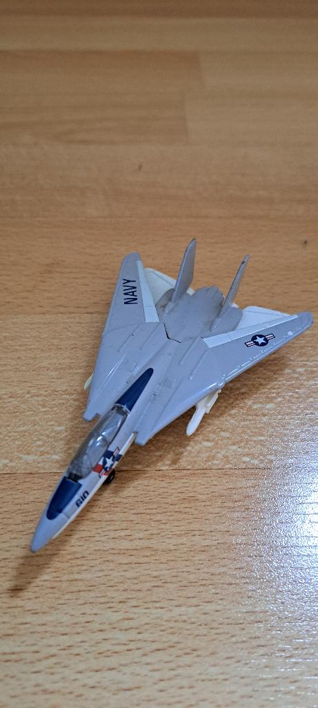 Vintage Matchbox Grumman F-14 Tomcat (SB-30), Overige merken, 1:144 tot 1:200, Gebruikt, Ophalen of Verzenden