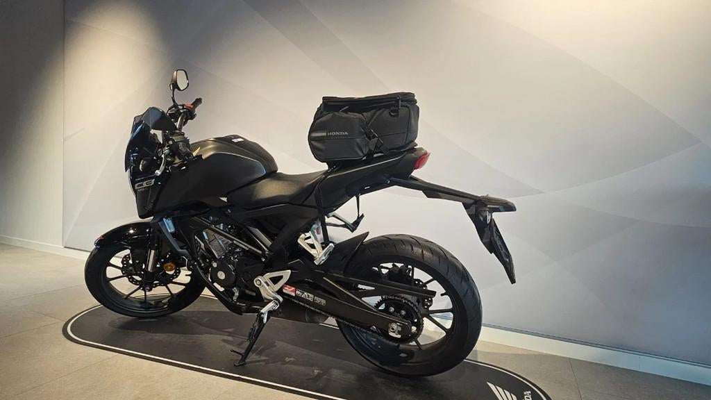 Honda CB125R (année de construction 2024), Motos, Motos | Honda, Entreprise, Autre, 125 cm³, Jusqu'à 11 kW