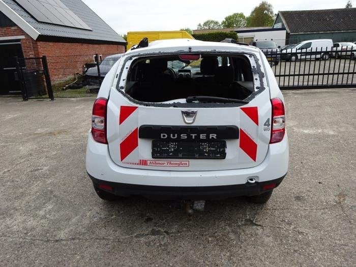 Trekhaak van een Dacia Duster, Auto-onderdelen, Ophanging en Onderstel, Dacia, Gebruikt, 3 maanden garantie, Ophalen of Verzenden
