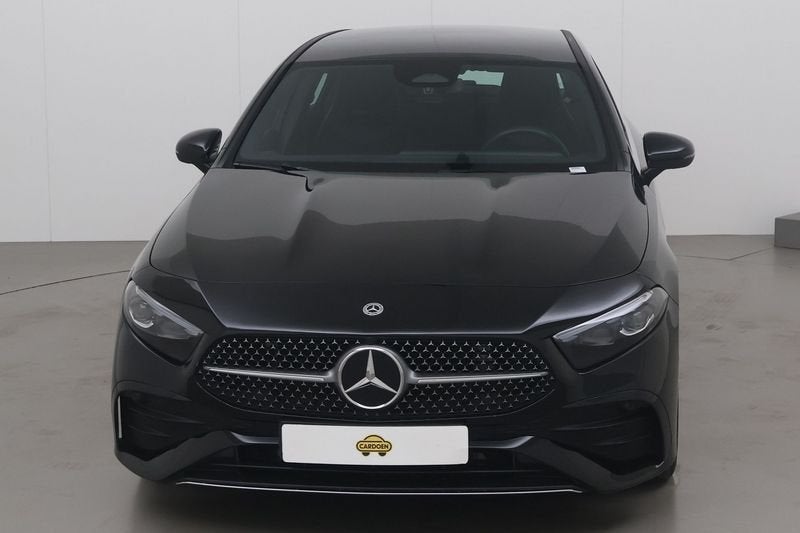Mercedes-Benz CLA A-Class (W177) a 200 amg line 163 AT, Auto's, Automaat, CLA, 4 cilinders, Overige bekleding