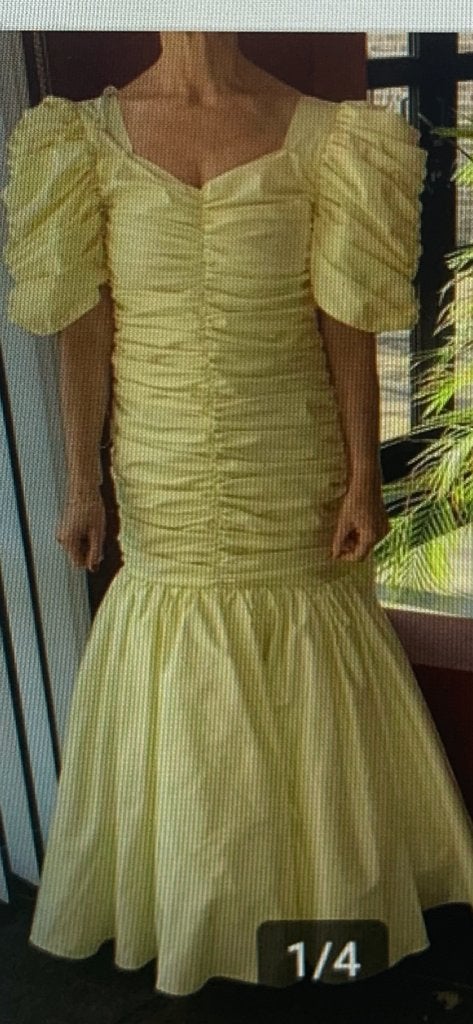 gele baljurk - avondjurk Belle en het Beest - soirée, Enlèvement ou Envoi, Comme neuf, Costume ou Robe