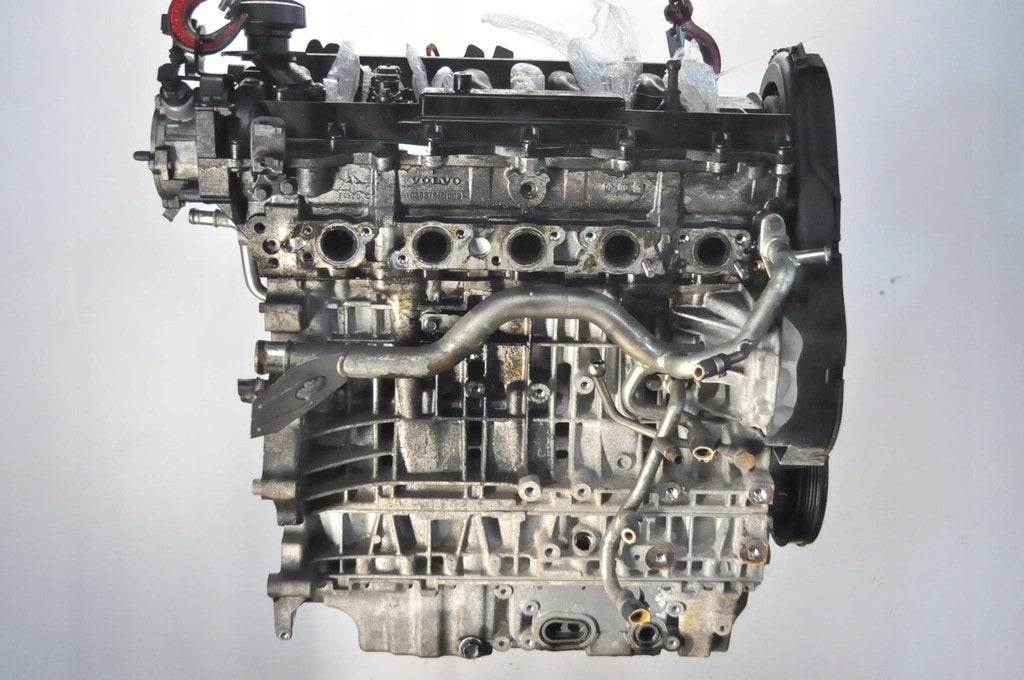 Moteur D5244T Nu VOLVO V70, Autos : Pièces & Accessoires, Envoi, Utilisé, Skoda