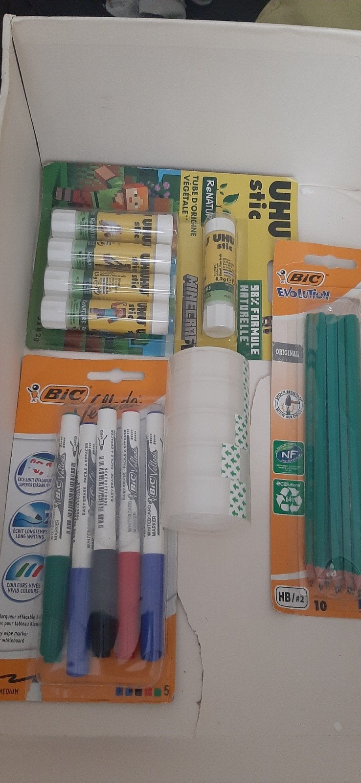 fournitures scolaires, Divers, Enlèvement ou Envoi