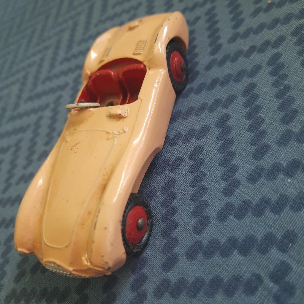 DINKY TOYS UK N 110 : ASTON MARTIN DB 3 *VINTAGE*MAGNIFIQUE, Enlèvement, Utilisé, Voiture, Dinky Toys