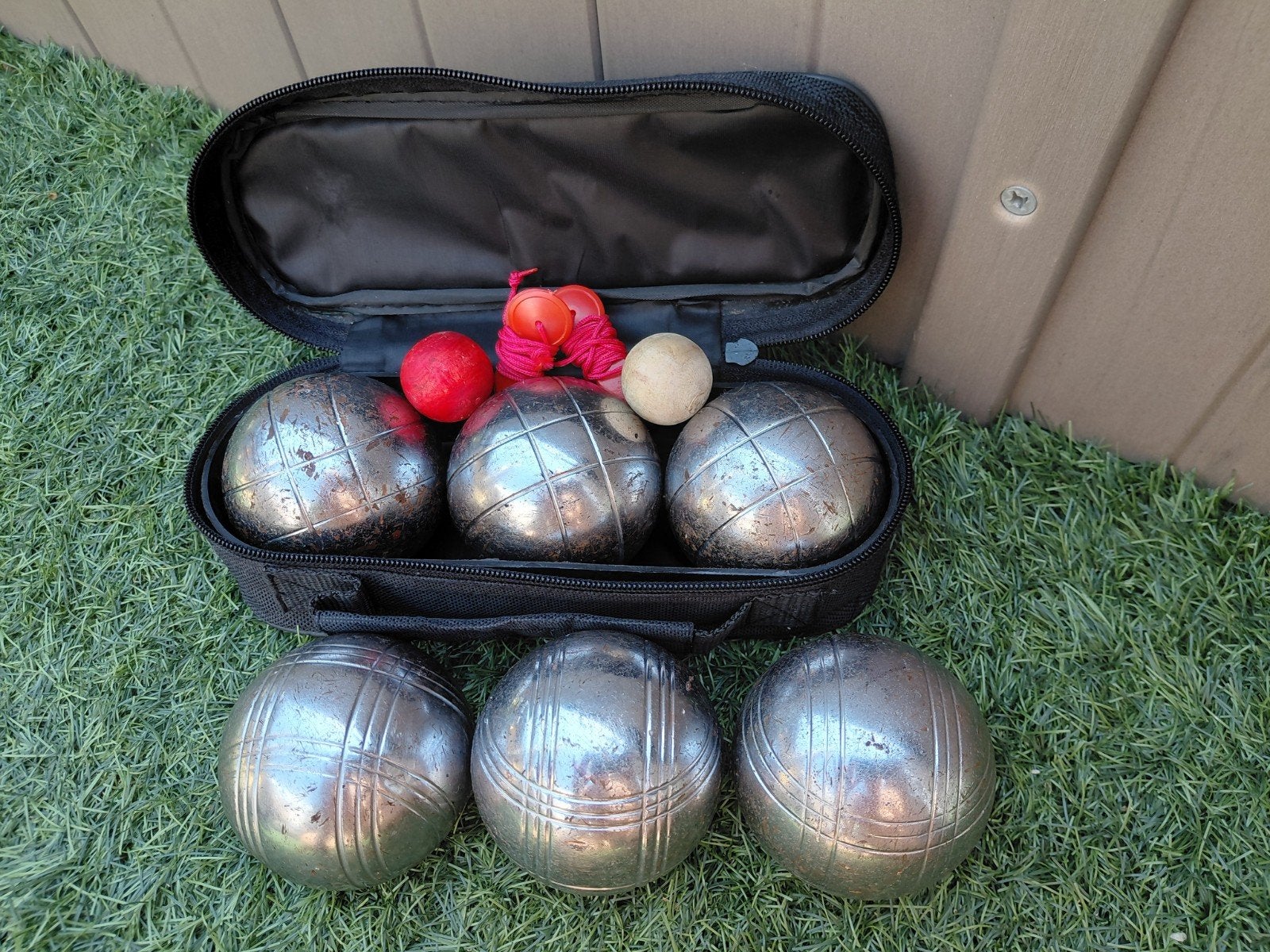 Boules de pétanque., Enlèvement, Utilisé