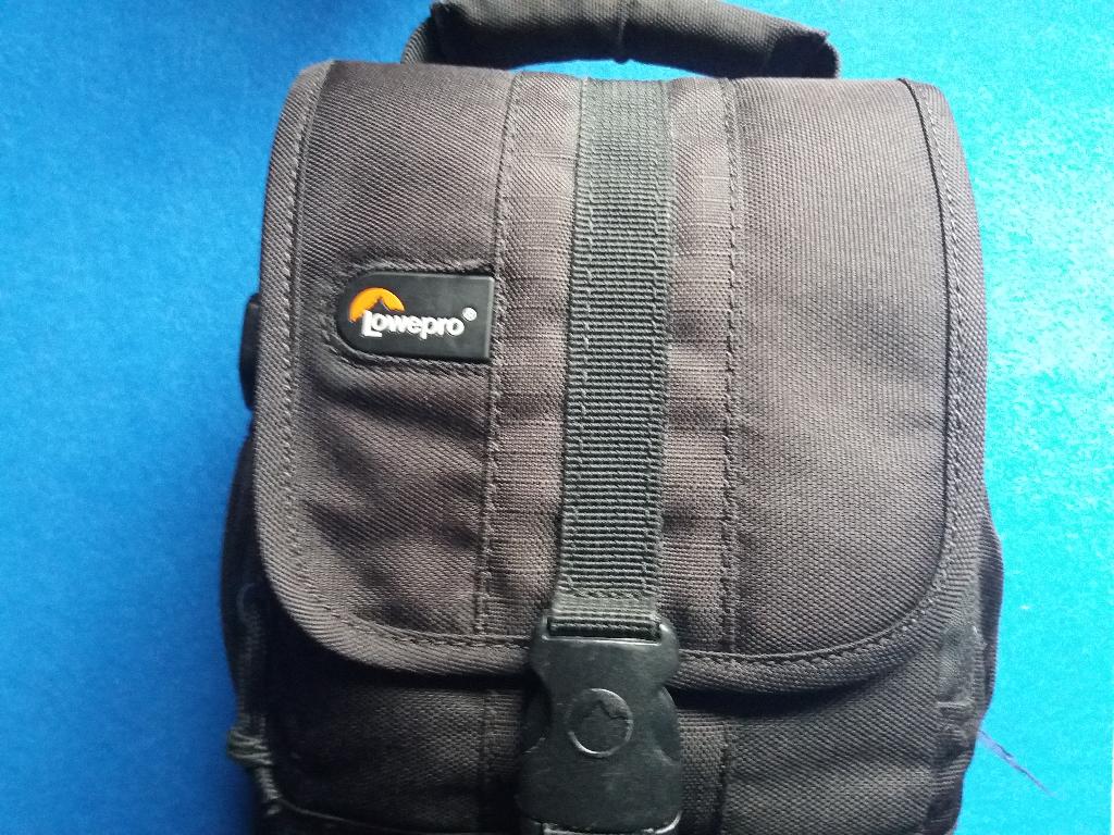 Sac à bandoulière Lowepro Adventura 120 Camera, TV, Hi-fi & Vidéo, Envoi, Comme neuf, Sac à bandoulière, Lowepro