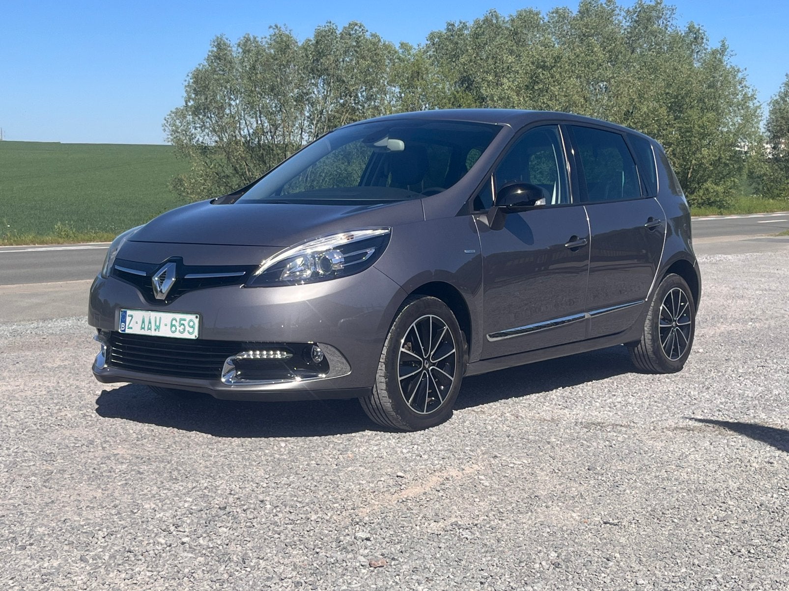 Renault Scenic 1.2 TCE BENZINE, NAVIGATIE, Auto's, Renault, Bluetooth, Euro 5, Monovolume, https://public.car-pass.be/vhr/ce7bee68-38a6-4e00-8dac-7be7d46e918c
