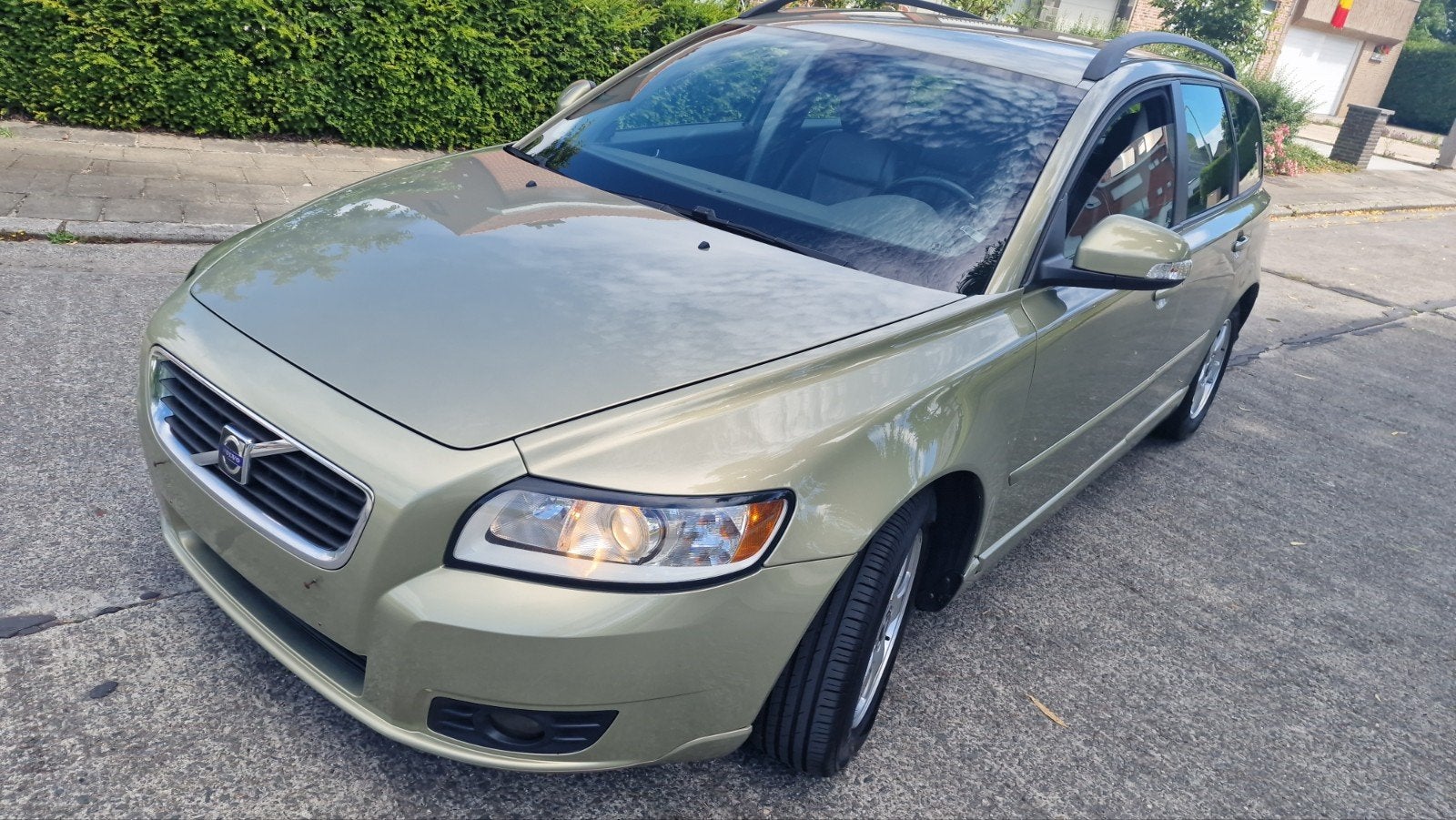 Volvo V 50 1.6 diesel Bouwjaar 2010 Euro 5, Auto's, Euro 5, Zwart, Geel, Bedrijf