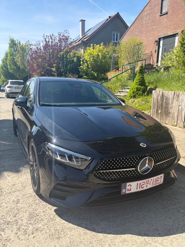 Mercedes classe A 200, Auto's, Mercedes-Benz, 4 cilinders, Zwart, Bedrijf, 1 kg