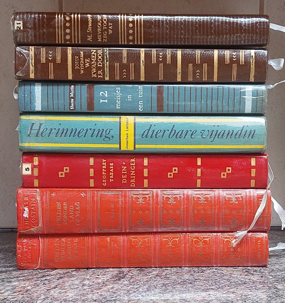 GRATIS - Boeken uit de jaren '60 - Enkel afhalen, Antiek en Kunst, Ophalen, Diverse auteurs
