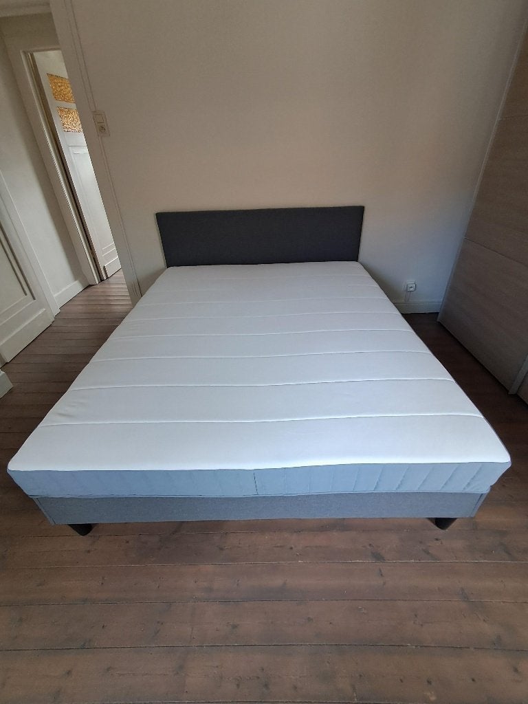Bed en/of matras 160cm NIEUWSTAAT!!!, Huis en Inrichting, Ophalen, Tweepersoons, Zo goed als nieuw, 200 cm
