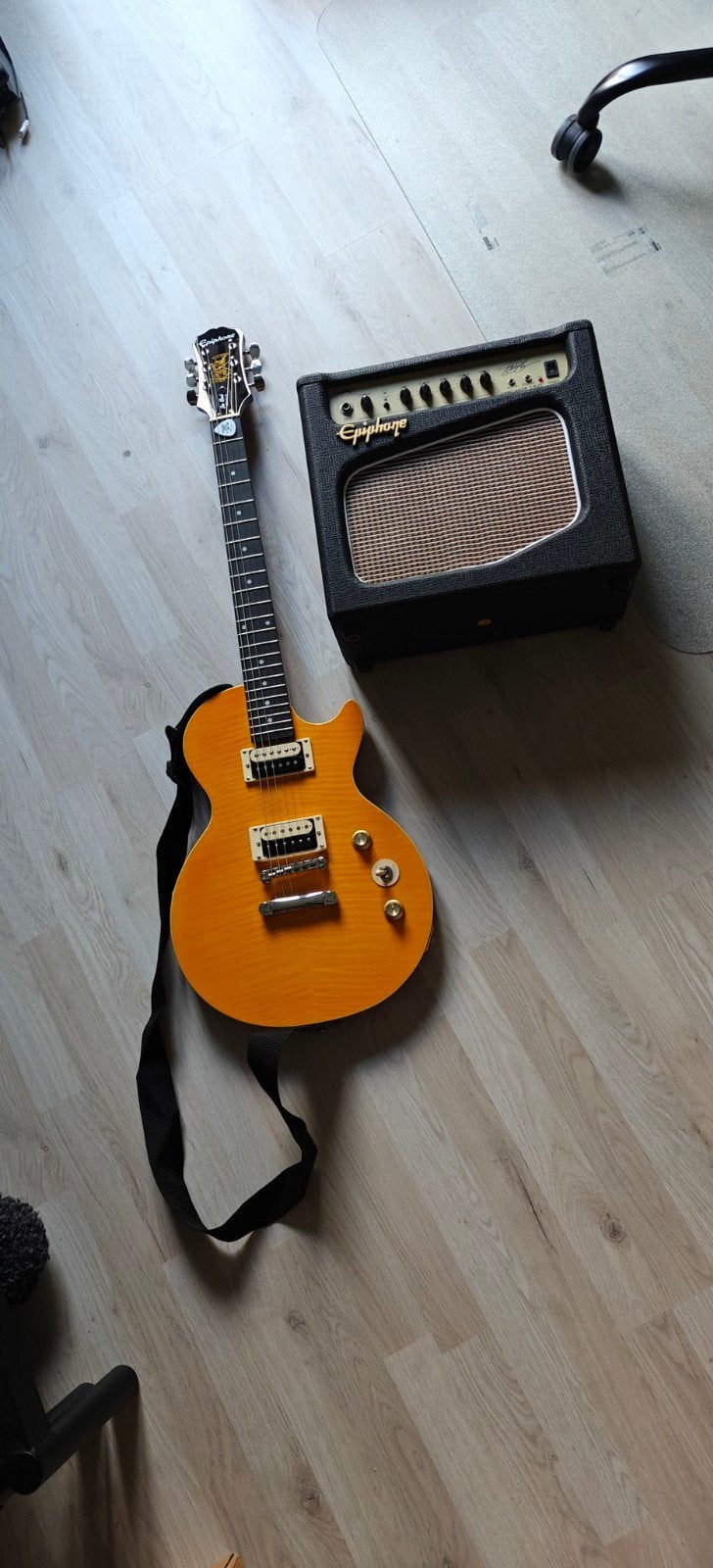 Epiphone, nooit gebruikt, Muziek en Instrumenten, Snaarinstrumenten | Gitaren | Elektrisch, Ophalen