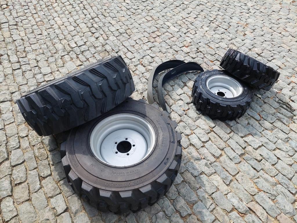 Pneus Traktor Pneus industriels Farmtrac, Enlèvement