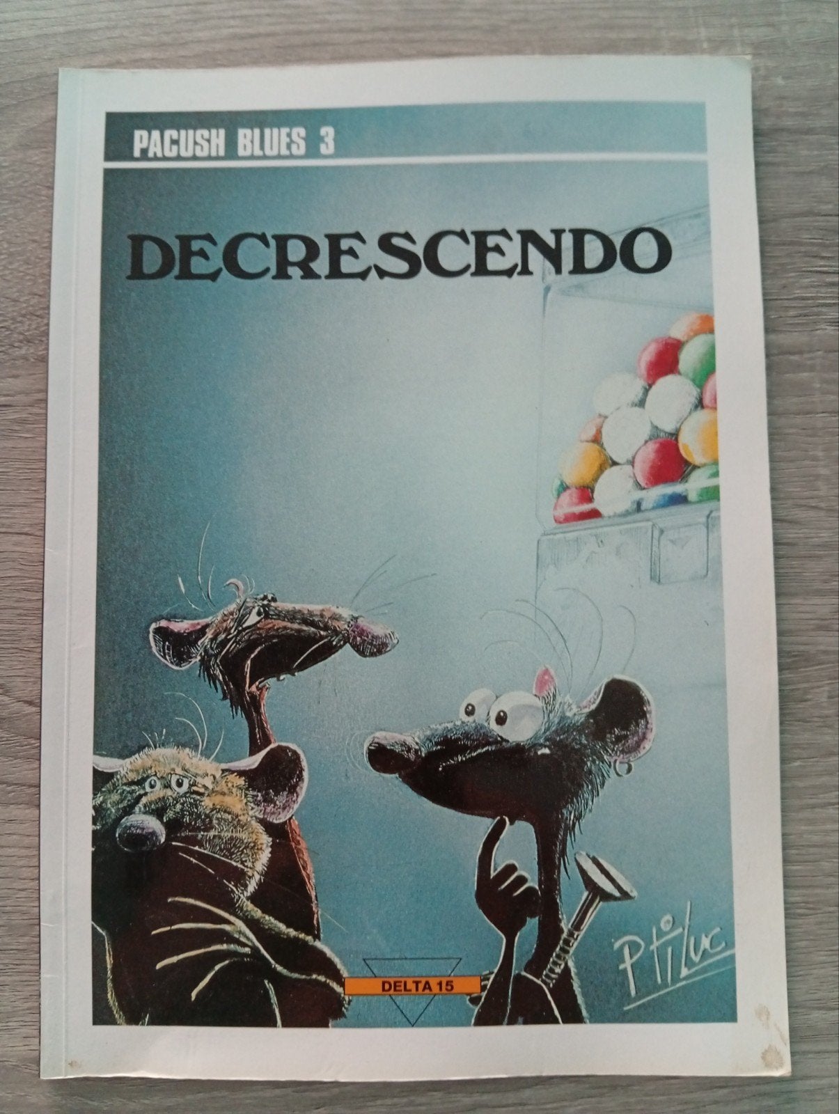 pacush blues 3 Decrescendo strip, Boeken, Stripverhalen, Gelezen, Ophalen of Verzenden, Ptiluc, Eén stripboek