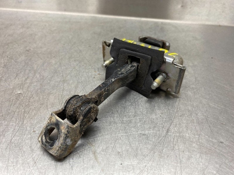 PORTIERVANGER RECHTS VOOR Isuzu D-Max (01-2002/05-2012), Gebruikt, Voor, Overige automerken