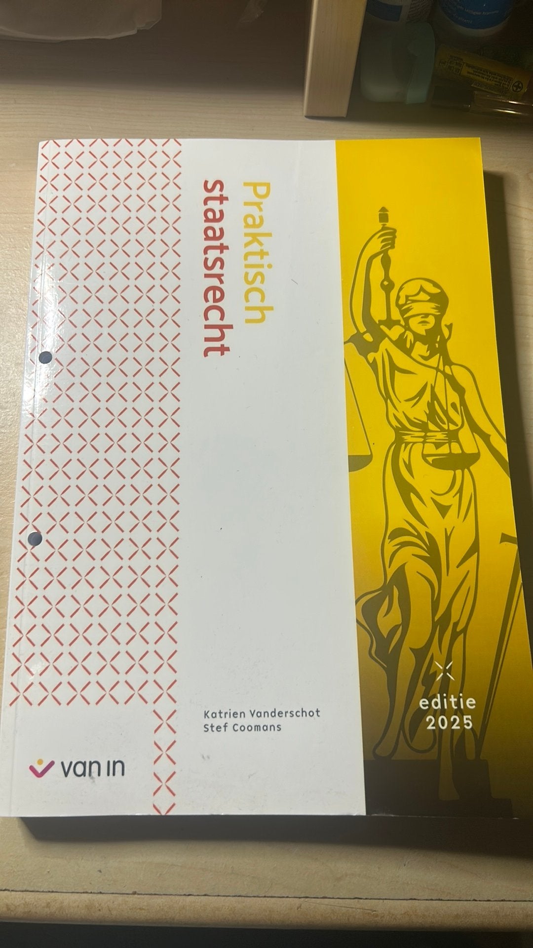 Droit constitutionnel pratique 2025, Enlèvement ou Envoi, Neuf, Enseignement supérieur professionnel