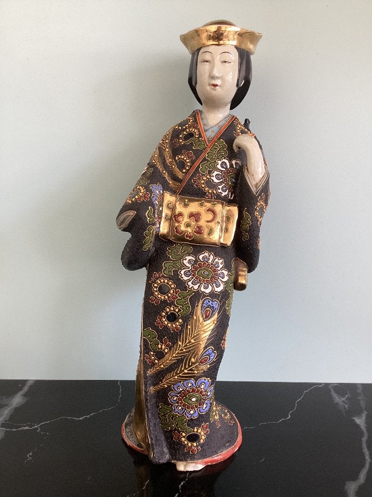 Geisha en porcelaine Satsuma Art Déco. 173/FB., Antiquités & Art, Enlèvement ou Envoi