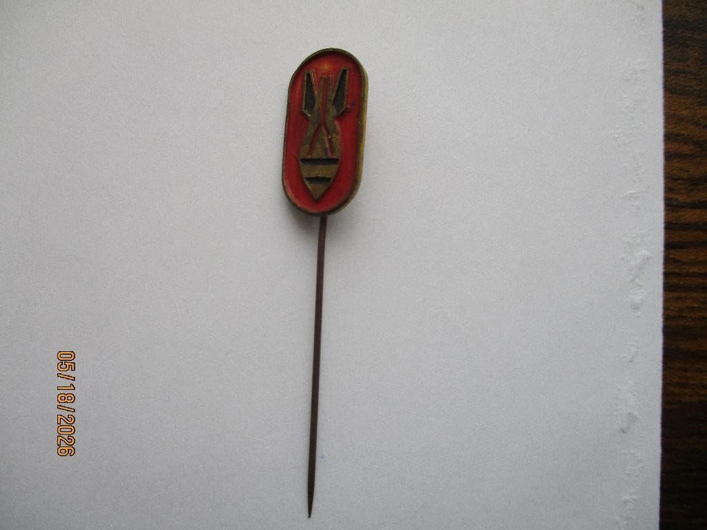 DOVO: Pin verbroedering eind jaren 40, Verzamelen, Militaria | Algemeen, Verzenden