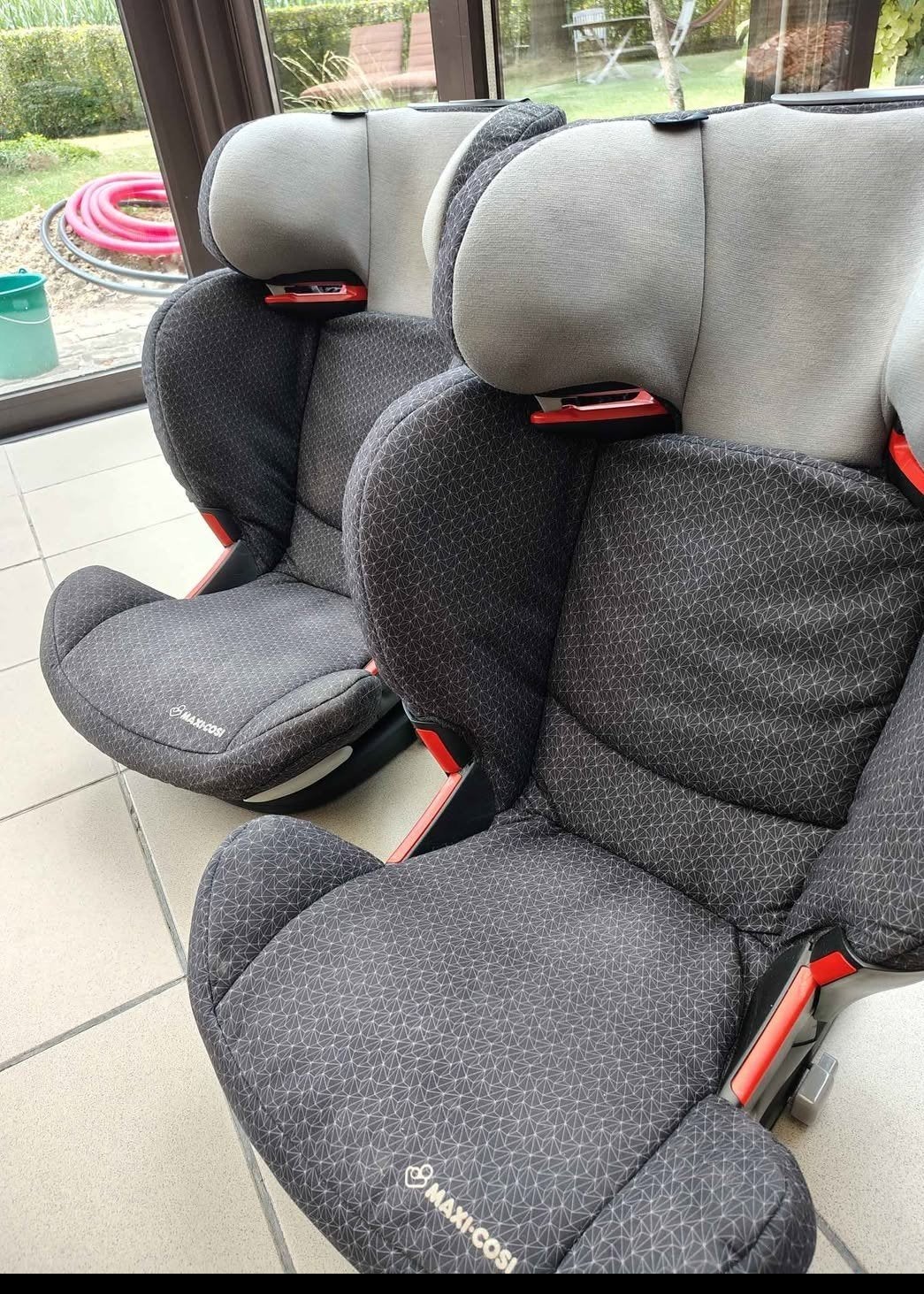 Autostoel maxi cosi - 2 stuks, Ophalen, Gebruikt
