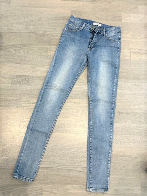 Voggo : nieuwe lichtblauw skinny spijkerbroek jeans , mt 36, Kleding | Dames, Blauw, Nieuw, Ophalen of Verzenden, Voggo