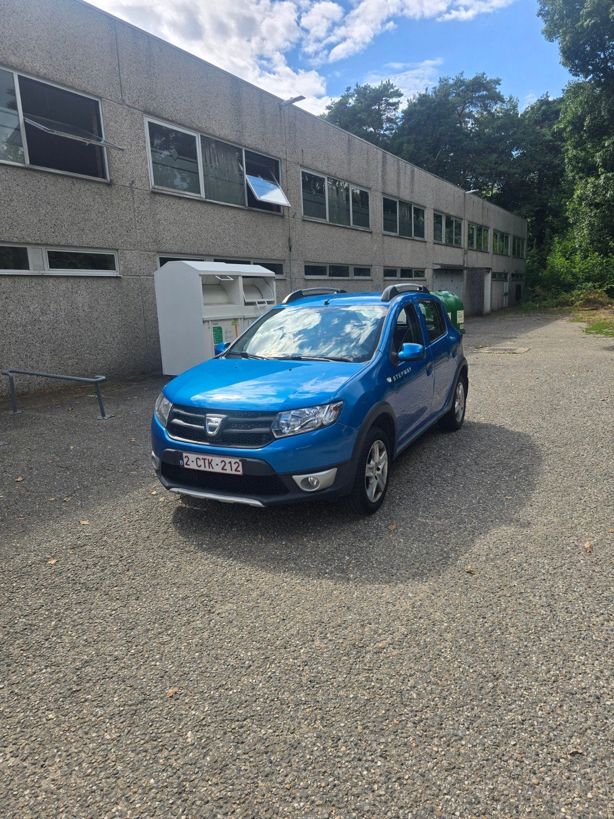 Dacia Sandero 0.9 Tce Benzine – 2014 – €3.000

Te koop aange, Autos, Achat, Boîte manuelle, Noir, 5 portes