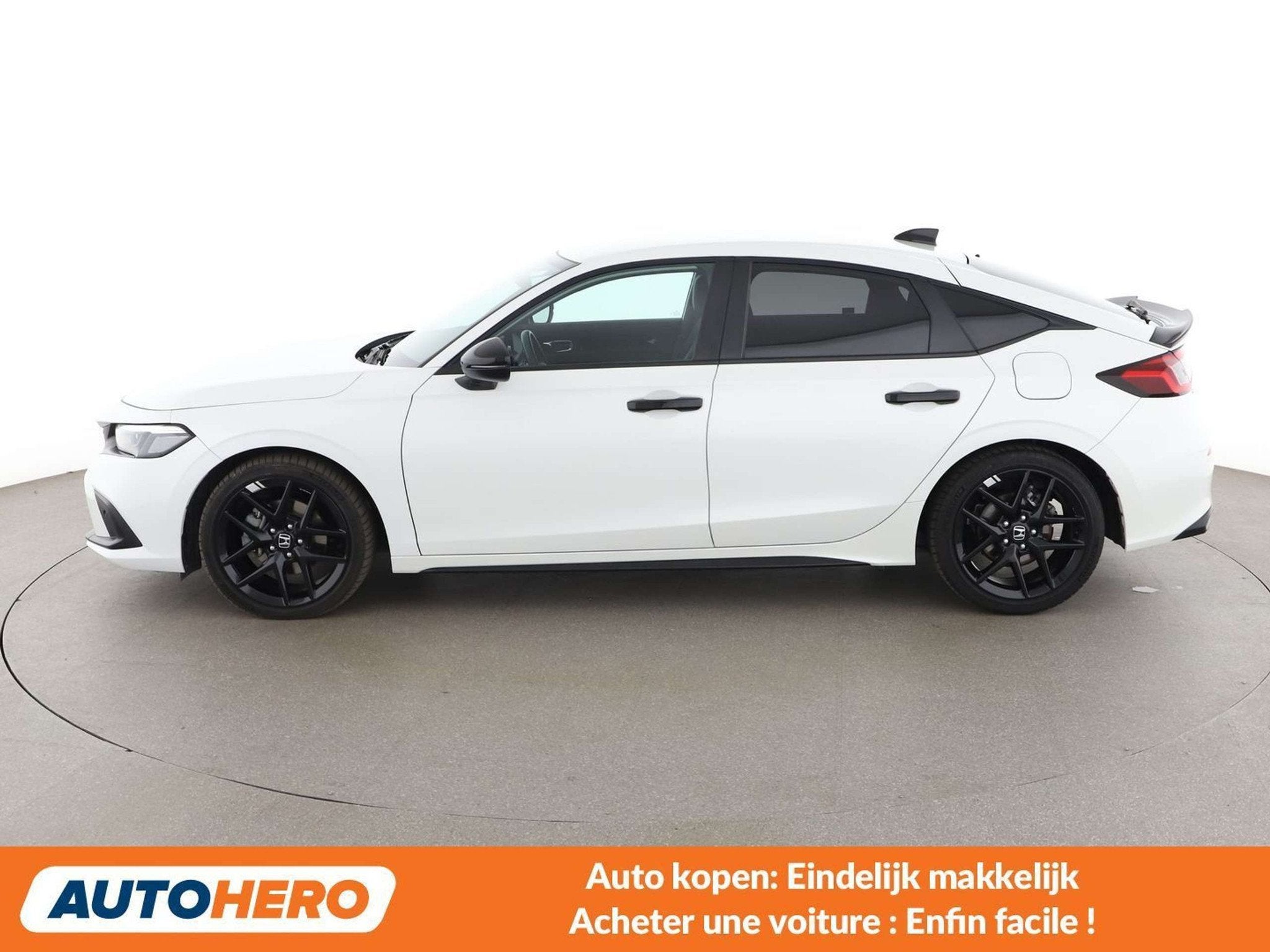 Honda Civic 2.0 e:HEV Sport (bj 2024, automaat), Auto's, Gebruikt, Wit, 184 pk, Hybride Elektrisch/Benzine