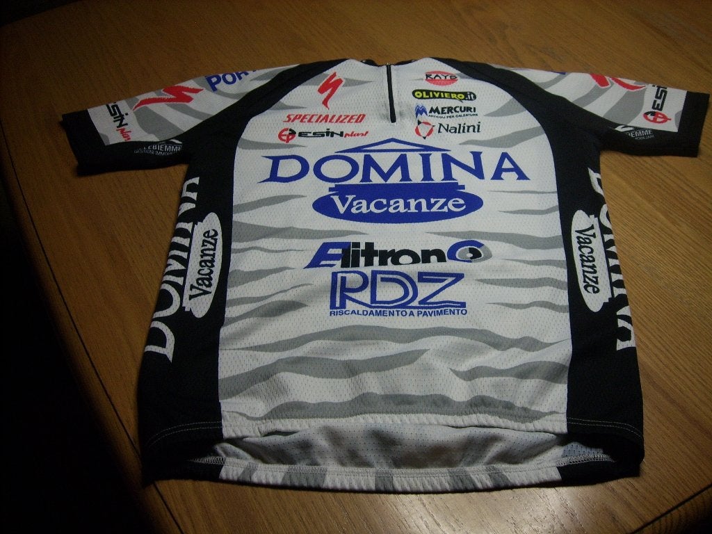 fietstrui Nalini, Ophalen