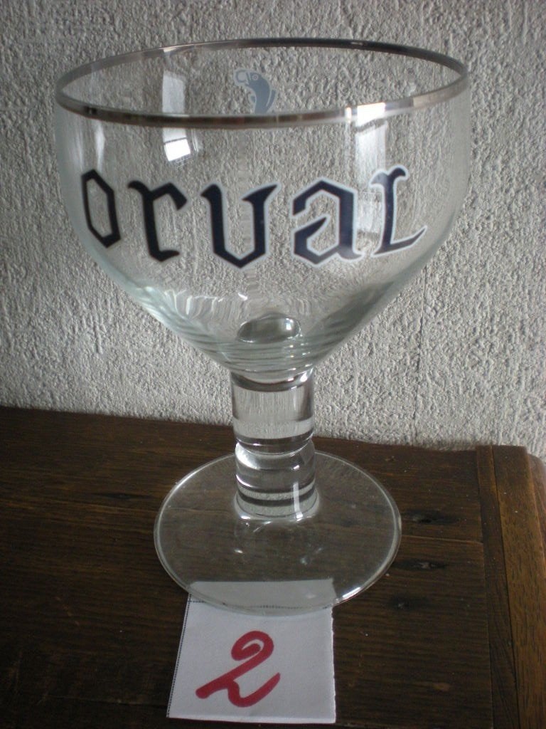 Orval (met forel op de rug), Ophalen of Verzenden, Zo goed als nieuw, Glas of Glazen