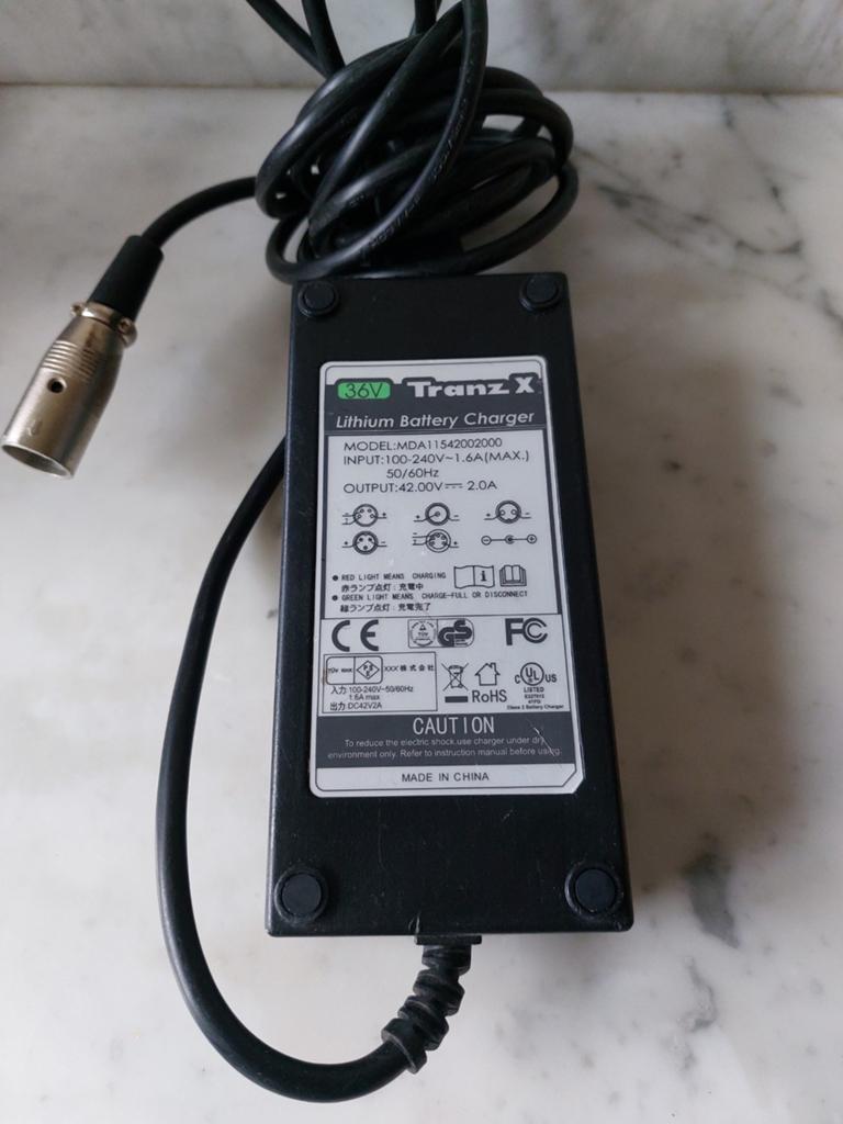 Chargeur batterie Tranxz pour vélo électrique : 42V 2A, Enlèvement