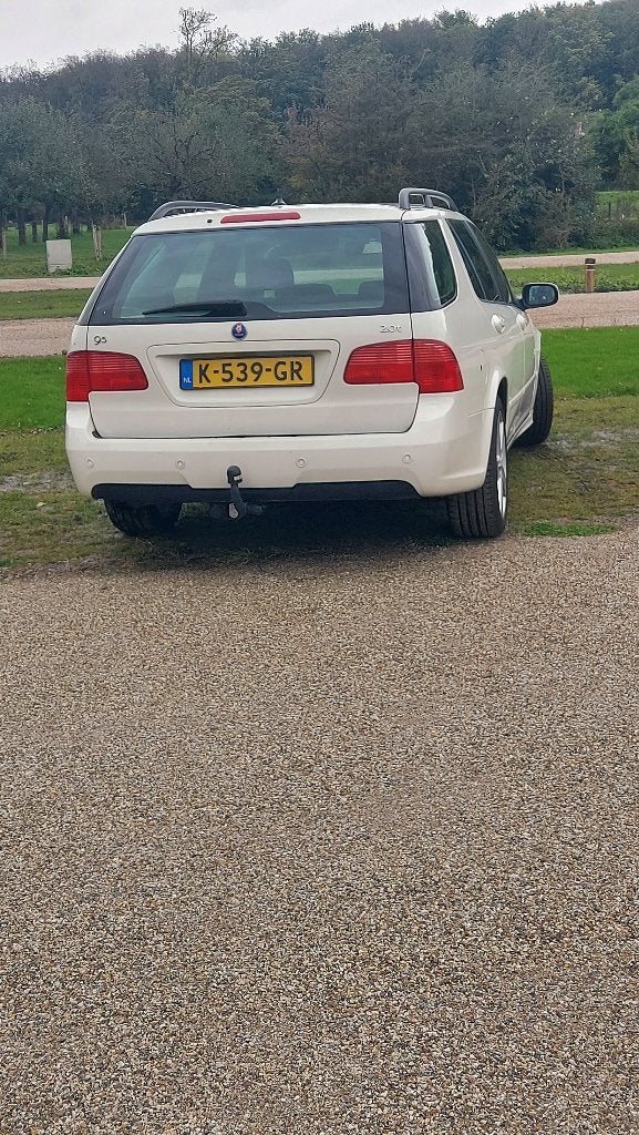 Saab 95 Sport Break 2.0 T, Autos, 1800 kg, Autre, Entretenue par le concessionnaire, 5 portes