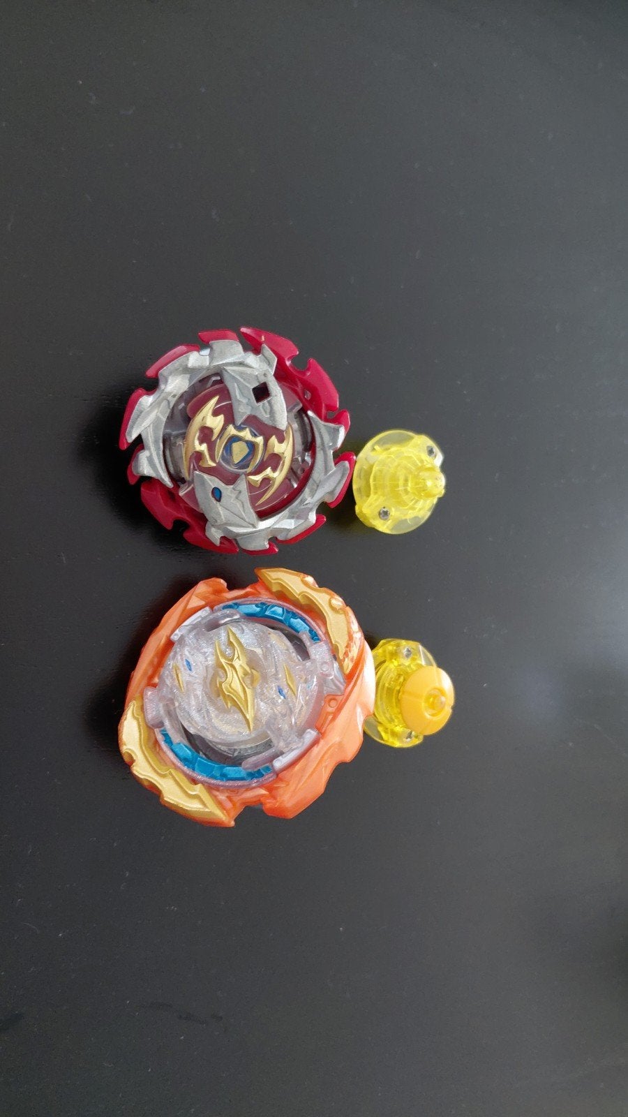 Beyblades, Enlèvement, Comme neuf, À partir de 7 ans