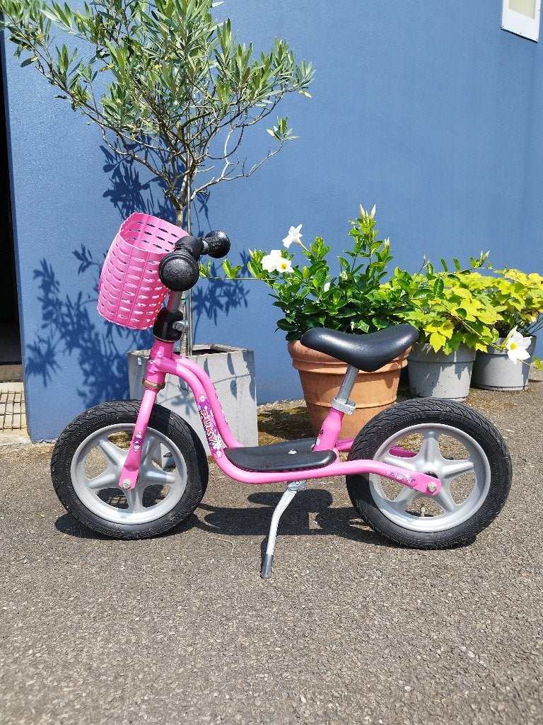 Loopfiets Puky LR 1L roos met mandje, Kinderen en Baby's, Speelgoed | Buiten | Voertuigen en Loopfietsen, Ophalen, Gebruikt, Loopfiets
