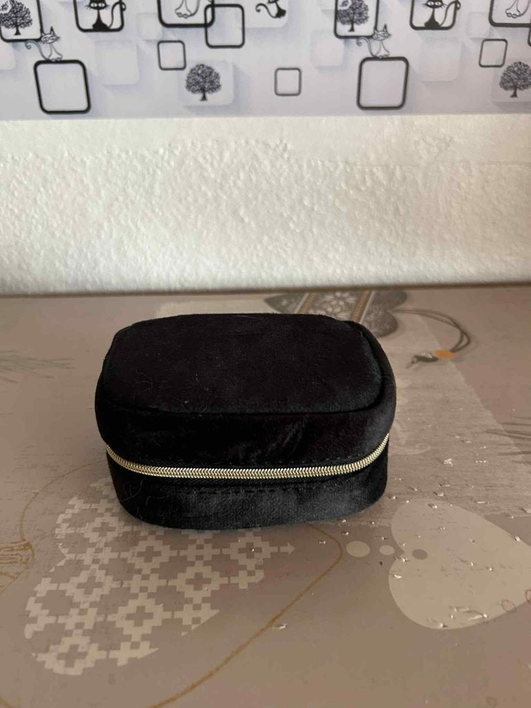Écrin à bijoux, Bijoux, Sacs & Beauté, Enlèvement, Neuf, Noir, Homme ou Femme