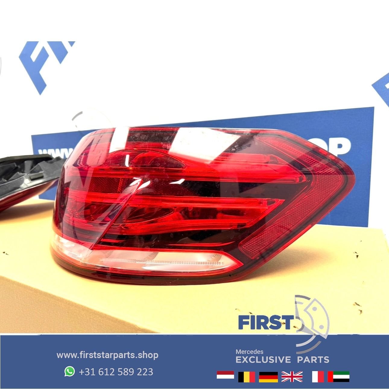 W212 LED ACHTERLICHT A2129060803 FACELIFT E KLASSE RECHTS E6, Utilisé, -, -, Enlèvement ou Envoi