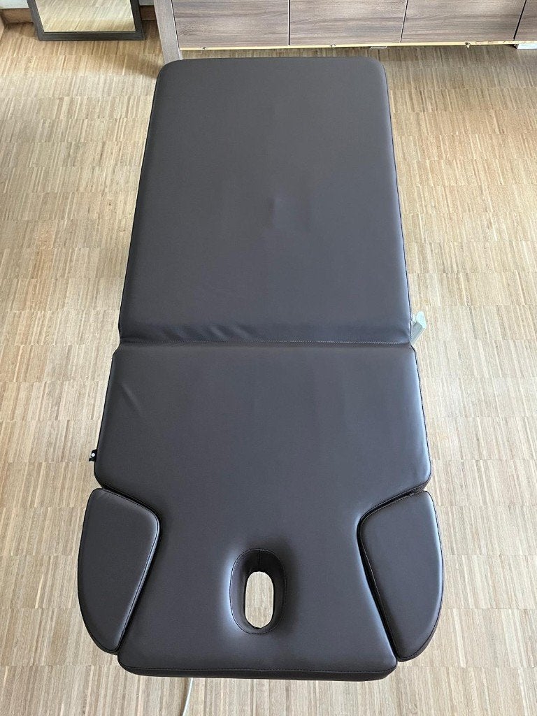 Massagetafel 4 motoren + verwarming, Ophalen, Zo goed als nieuw, Overige typen