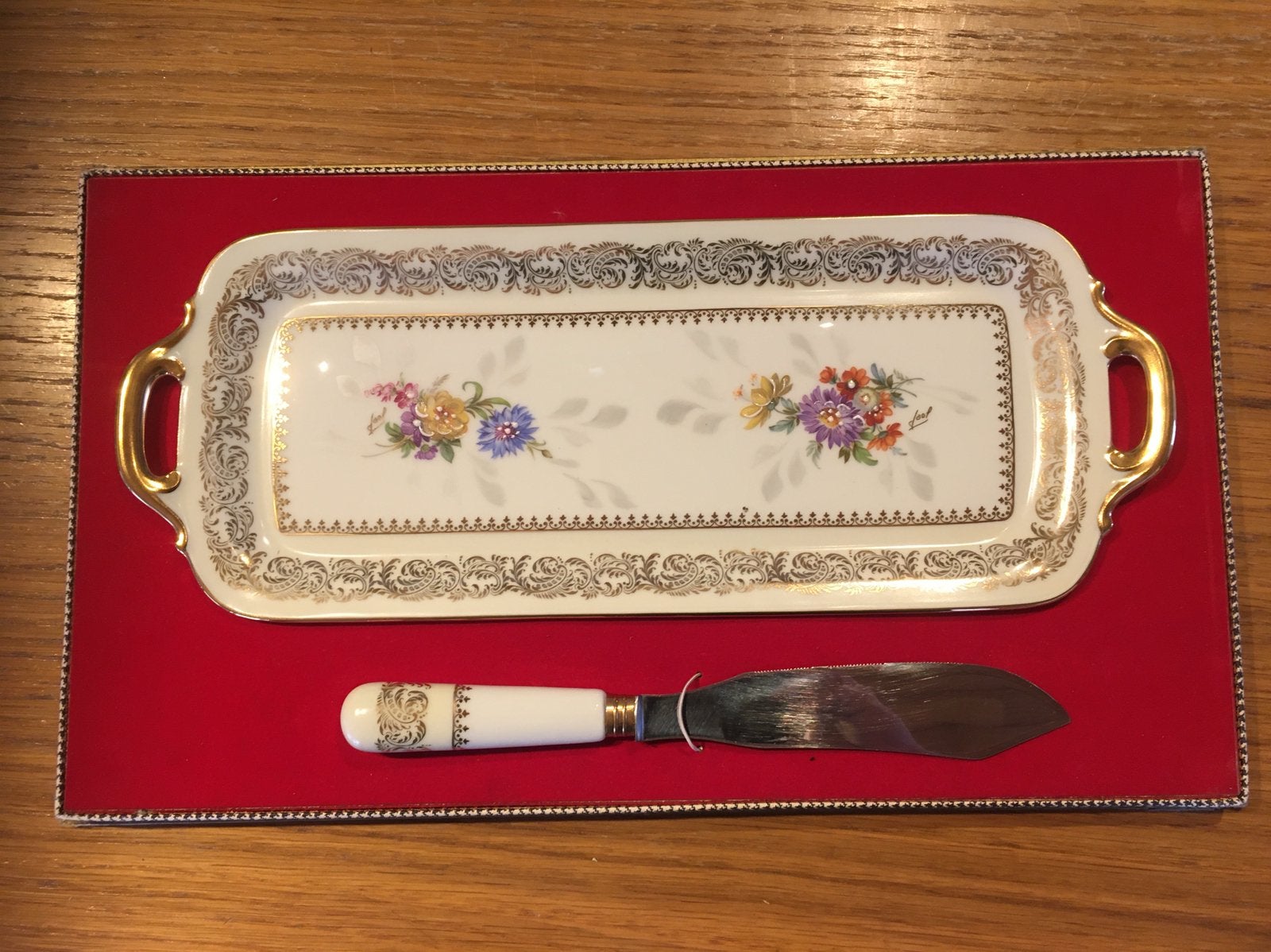 Plateau à dessert en porcelaine de Limoges, Ophalen