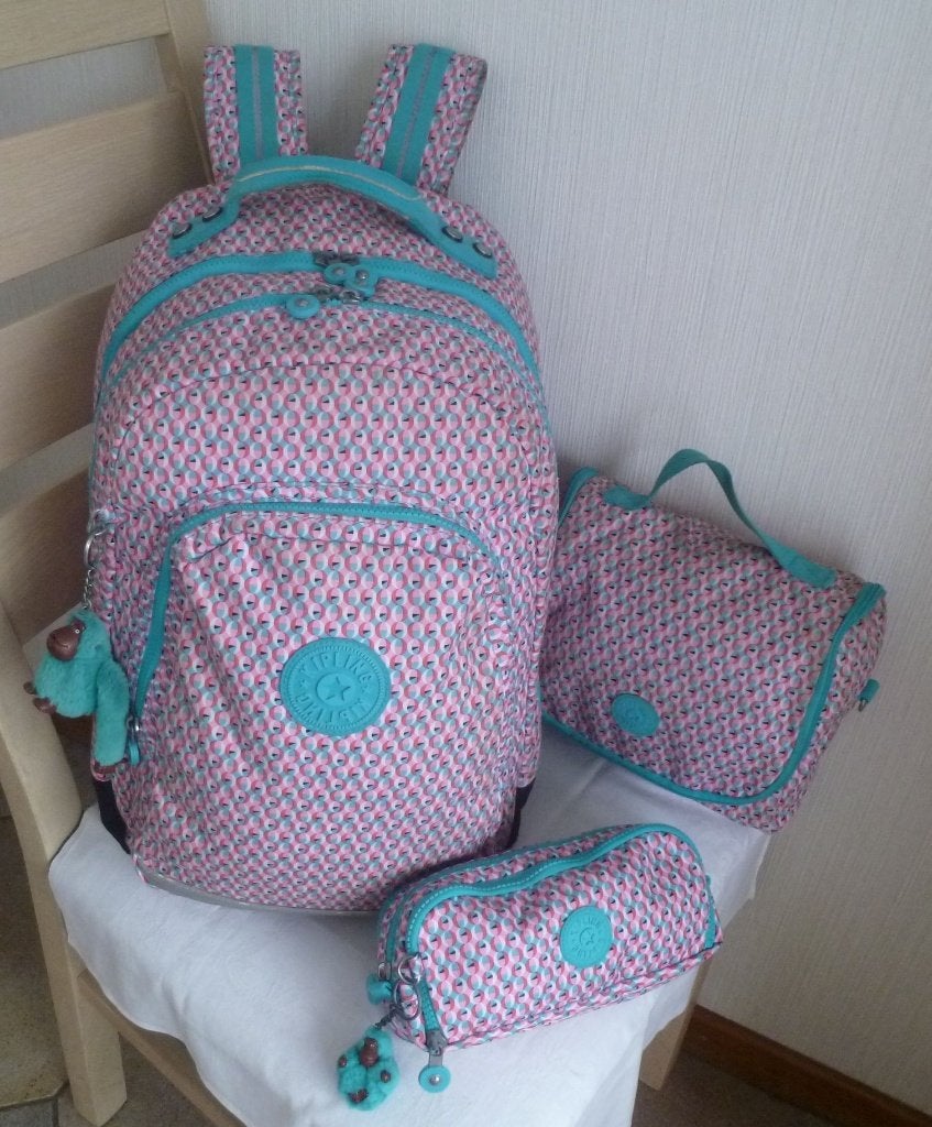 Kipling Ensemble sac à dos repas et plumier + singes, Bijoux, Sacs & Beauté, Sacs | Cartables, 40 à 50 cm, Enlèvement ou Envoi