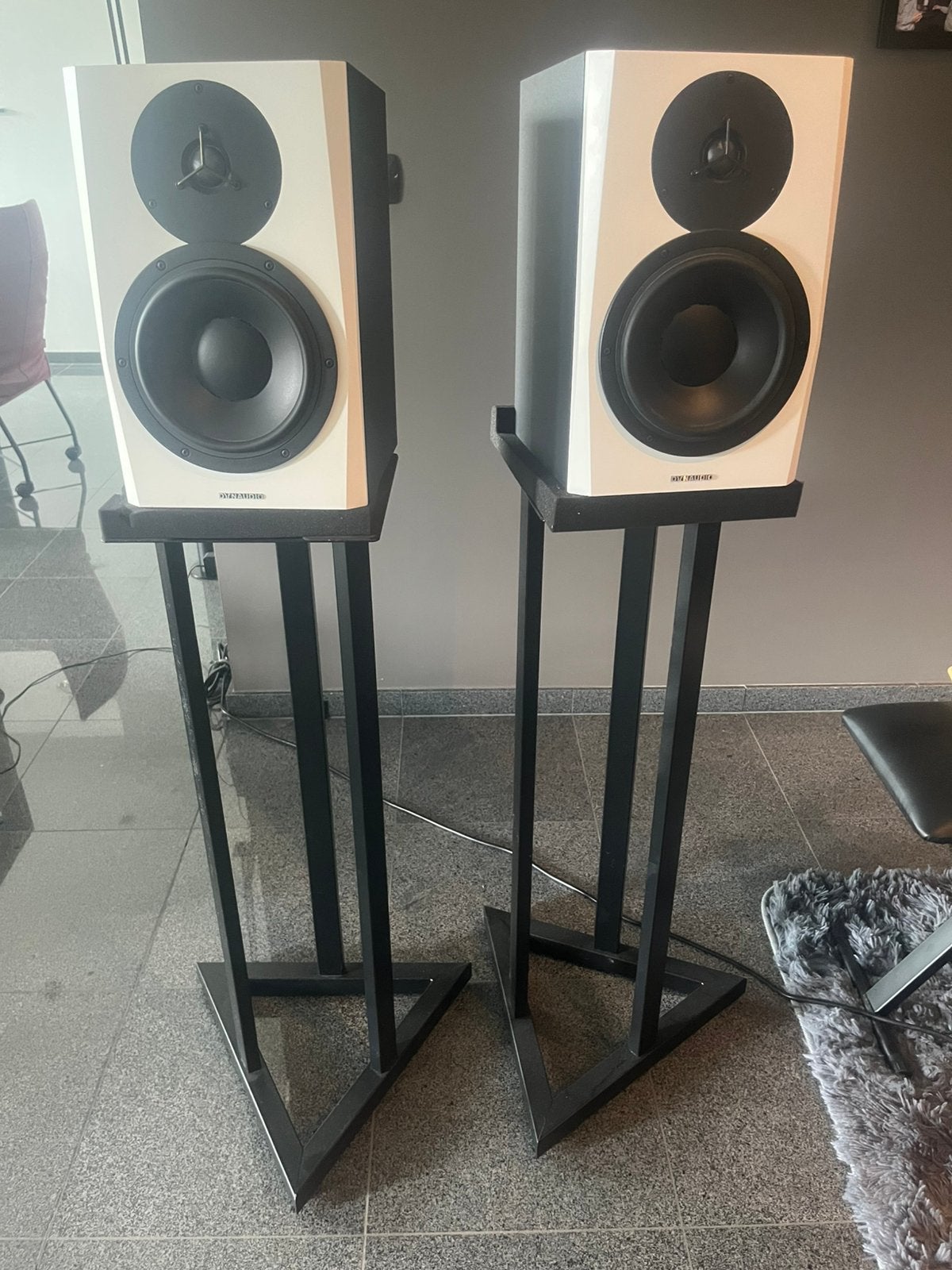 Dynaudio LYD 8 actieve studiomonitoren (set van 2) - wit, Enlèvement, Comme neuf